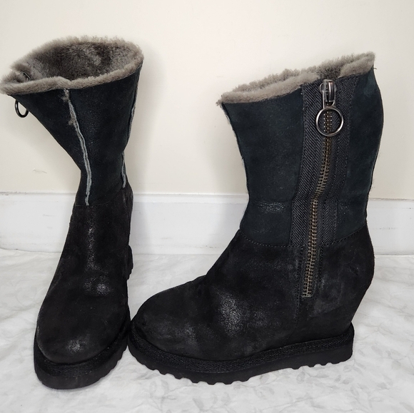 ASH Leather Shearling Boots - Picture 9 of 14